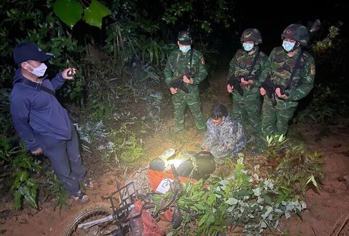逮捕现场。