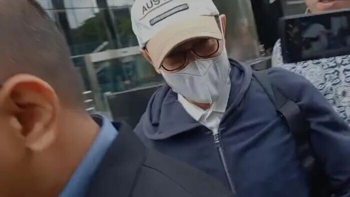 前人力部秘书长，涉嫌外籍劳工准证案，在接受反贪污委员会讯问后未被拘留