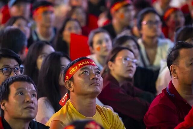 Nước mắt cổ động vi&ecirc;n khi U23 Việt Nam nhận thất bại cay đắng- Ảnh 32.