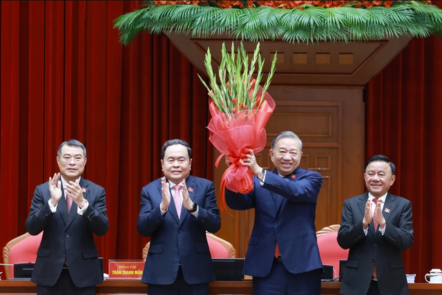 老挝、中国、柬埔寨领导致电致信祝贺越共第十四届中央总书记苏林- Ảnh 1.