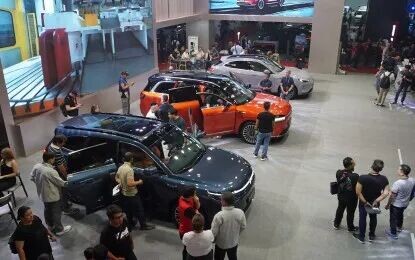 <p><strong>GOING ELECTRIC.</strong> Electric vehicles (EV) are on display at the Manila International Motor Show in this April 10, 2025 photo. Economic officials on Tuesday (Feb. 24, 2026) said a foreign firm is considering a Philippine EV plant to boost investment and create jobs.<em> (PNA file photo by Ben Briones)</em></p>