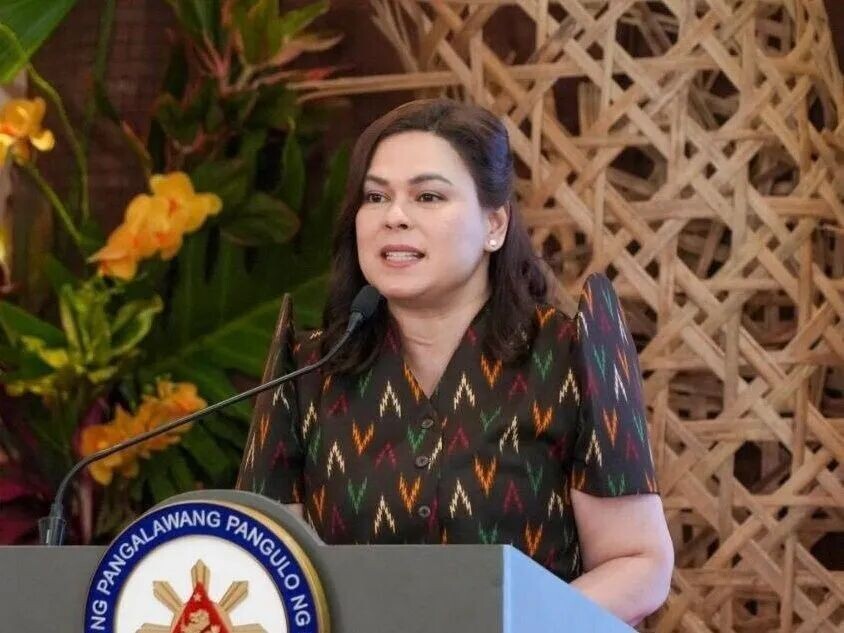 Sara warns public vs impersonators