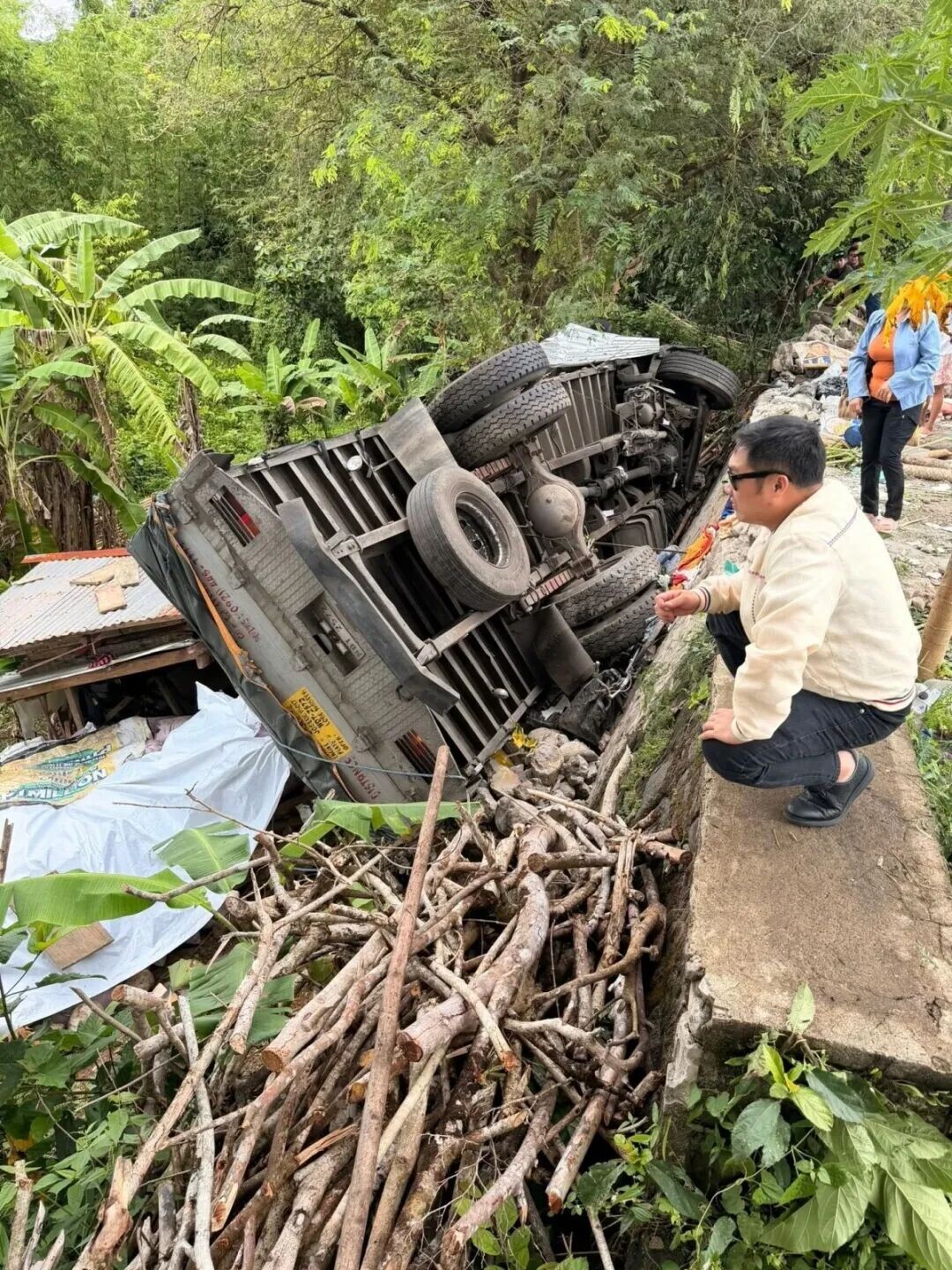 AN elderly couple was killed when a truck rammed their house in Infanta, Quezon on Monday. (FB)