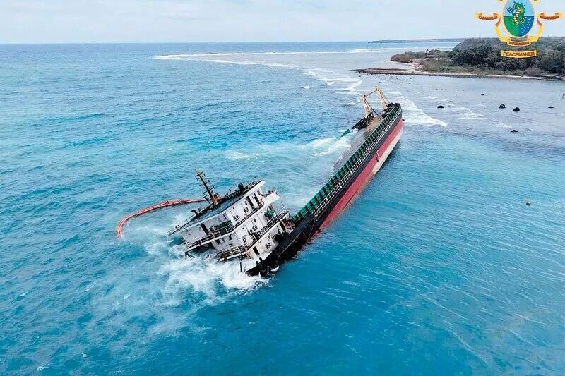Vessel runs aground in Ilocos; oil spill detected