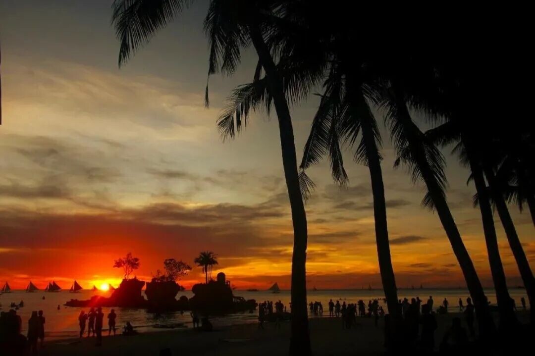 BORACAY Island (Tara Yap)