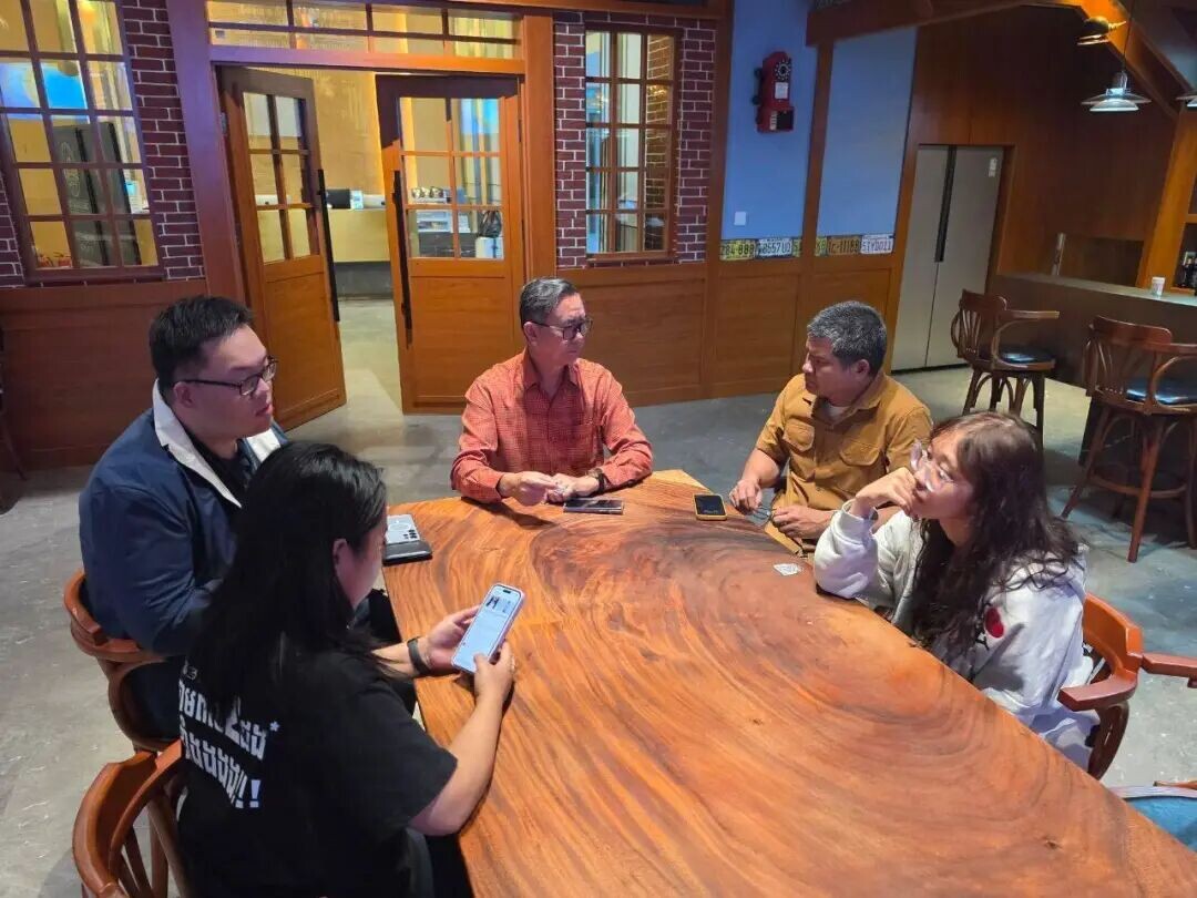 新加坡女子金边“失踪”，父亲跨国寻人！找到时，她的决定让人意外……