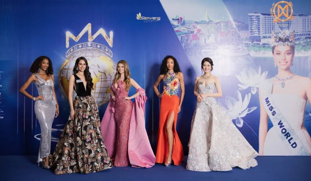 Có thể là hình ảnh về văn bản