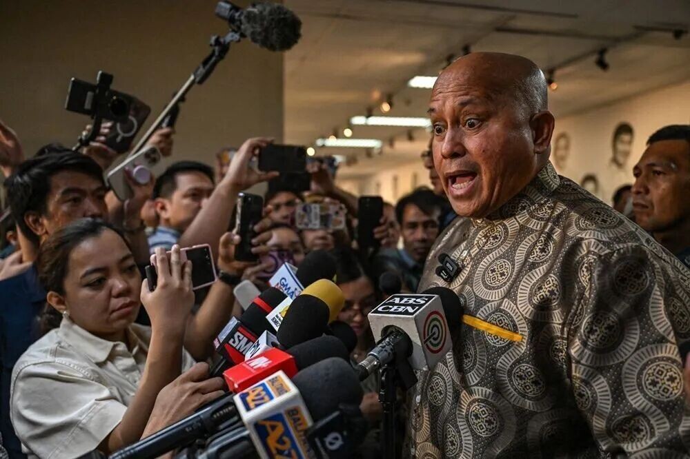 Jonvic: â��Powerfulâ�� people coddling Bato