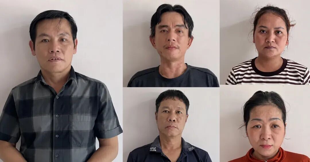 Bắt 5 người d&ugrave;ng đ&aacute; cuội giả thi&ecirc;n thạch triệu USD để lừa đảo | B&Aacute;O S&Agrave;I G&Ograve;N  GIẢI PH&Oacute;NG