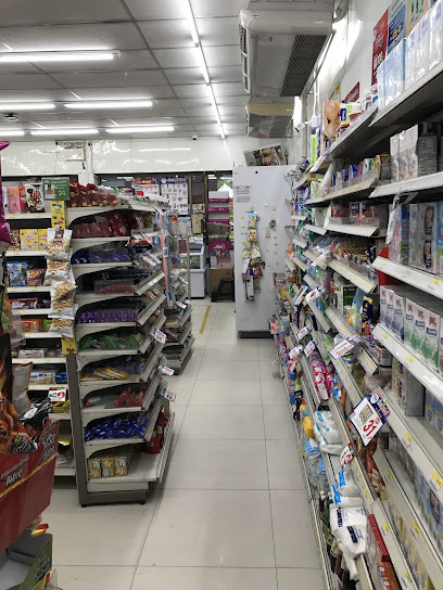 7-Eleven-09