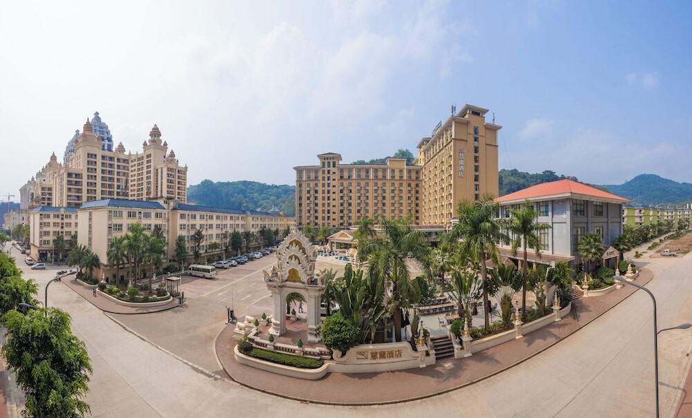 BODHI HOTEL
